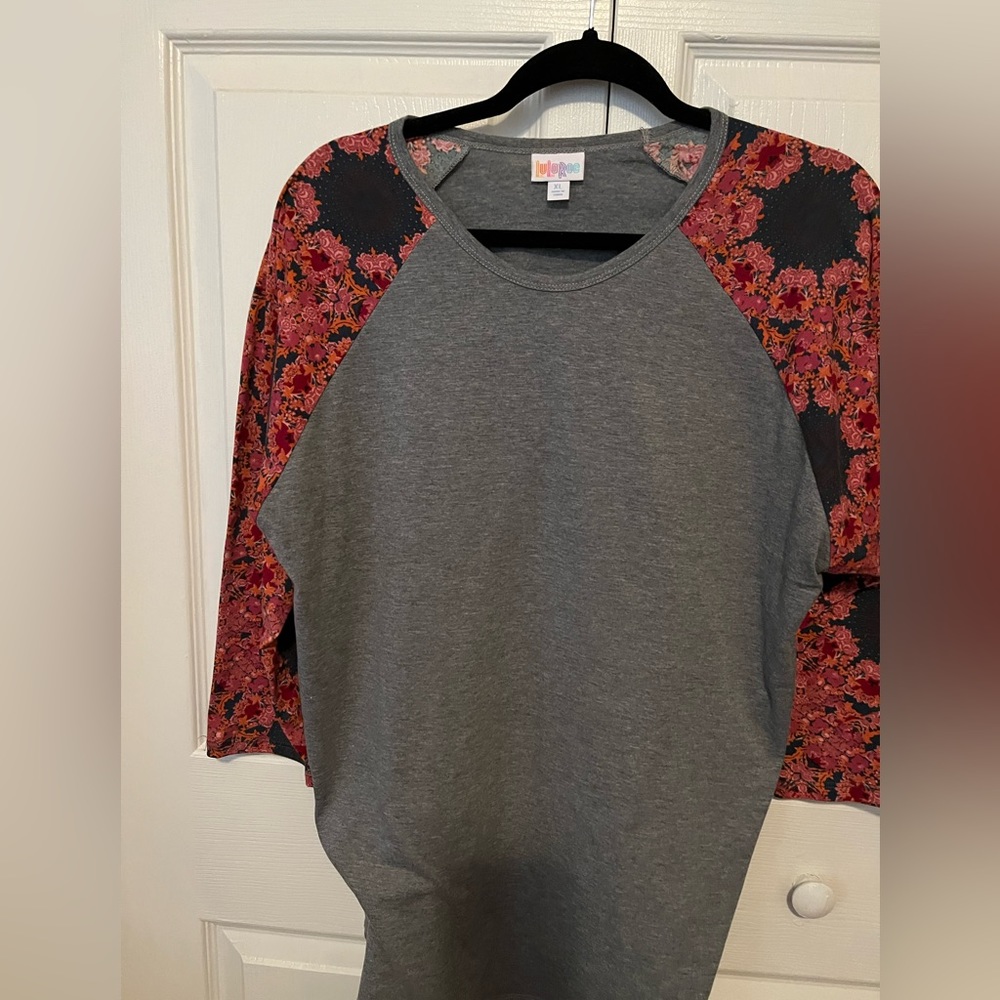 Lularoe shirt